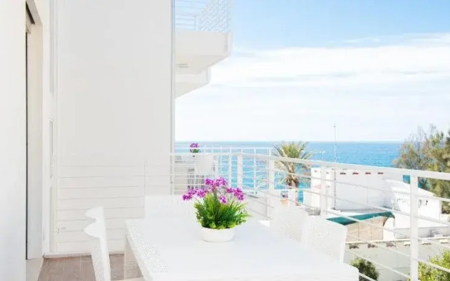 Galileo Suites & Apartments