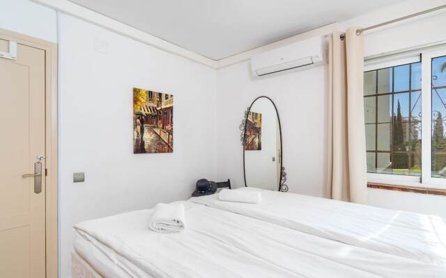 Wonderful Apartment in Ground Plan Ref 94