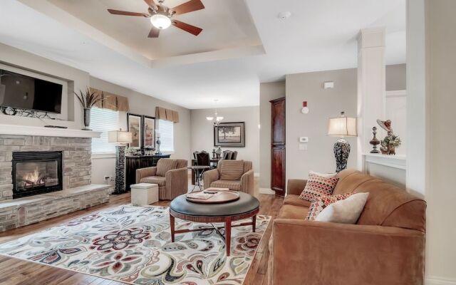 Birdie's Paradise 2 Bedroom Villa by RedAwning