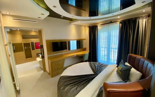 Grand Hotel Van