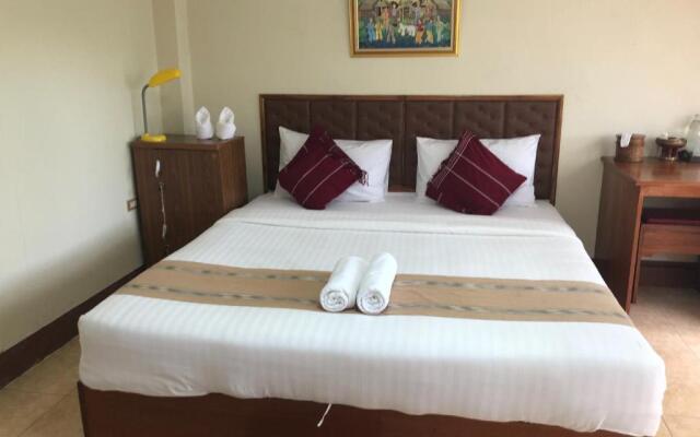 Mitkhoonyoum Hotel