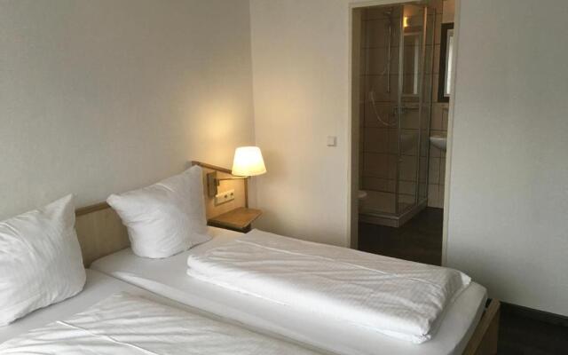 Hotel-Pension zum Paradies