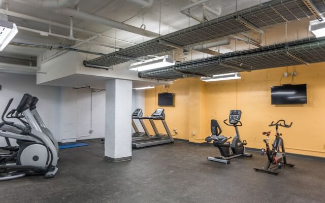 FRONTDESK R&T Lofts Downtown Des Moines