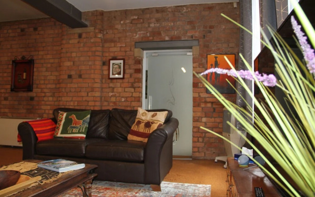 Captivating 2-bed Apartment in Liverpool