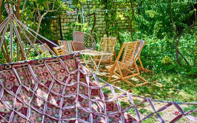 Nitsa Guest House