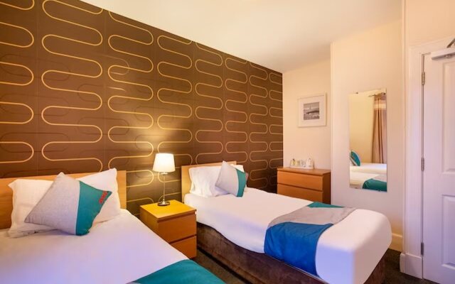 OYO Braeriach Hotel
