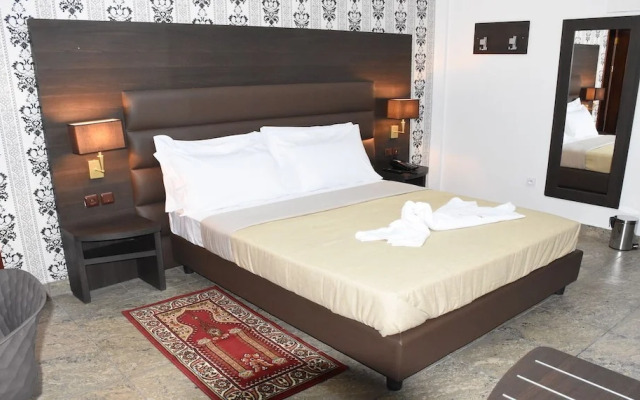 New Heaven Hotel