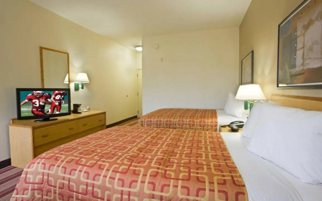 Red Roof Inn PLUS+ Tempe - Phoenix Airport
