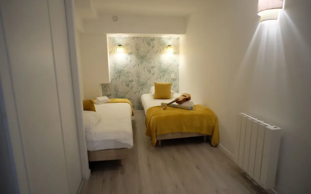 City Affaire - Hotel de Ville Caen