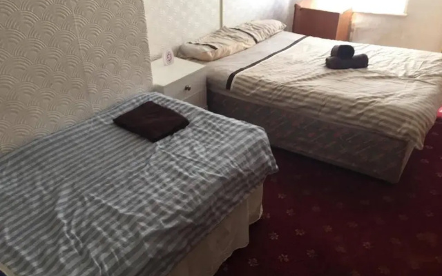 MIdway Hotel