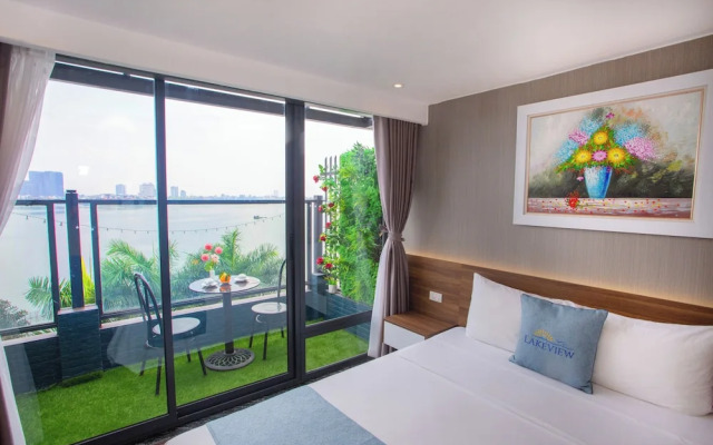 Lake View Hotel