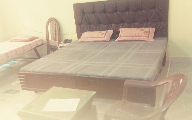 Hotel Rajat