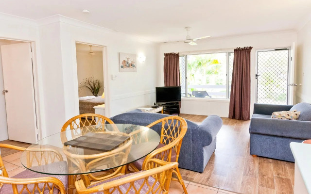 Silver Sands Apartments