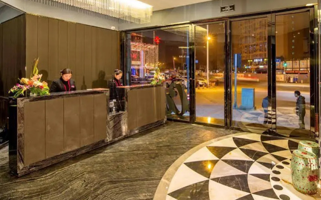 Chengdu Coco Style Hotel