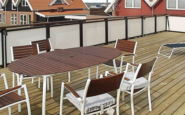 Beautiful Apartment in Hemmet With Roofed Terrace