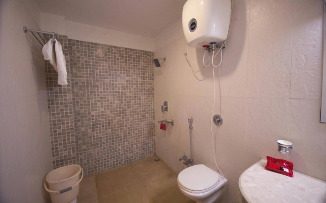OYO 1524 Hotel Vaani Continental