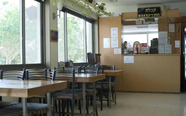 Arava Hostel
