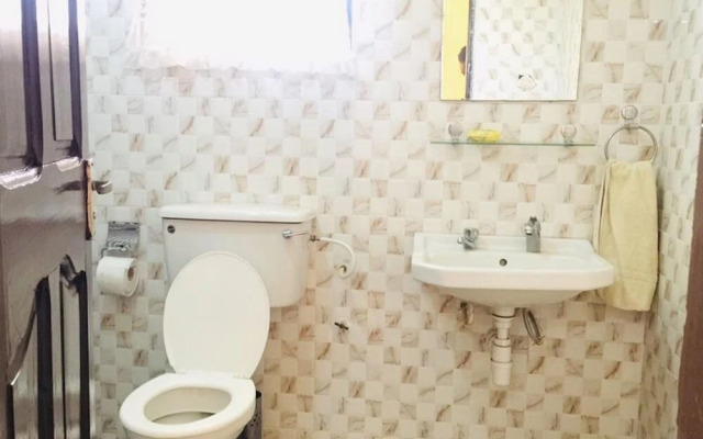 Room-single Room - Ground Floor in Accra