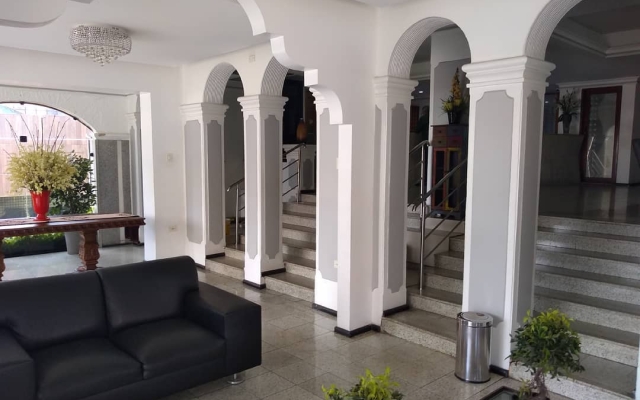 OYO Real Palace Hotel, Teresina