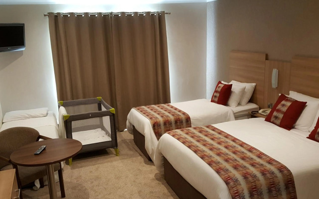 The Lodge Hotel
