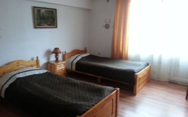 Hotel Deloni