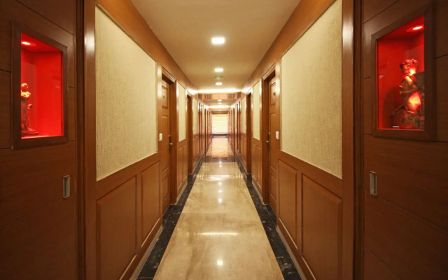 OYO Premium 093 Near St George College