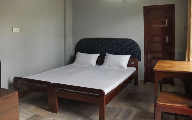 SPOT ON 49477 Hotel Galaxy