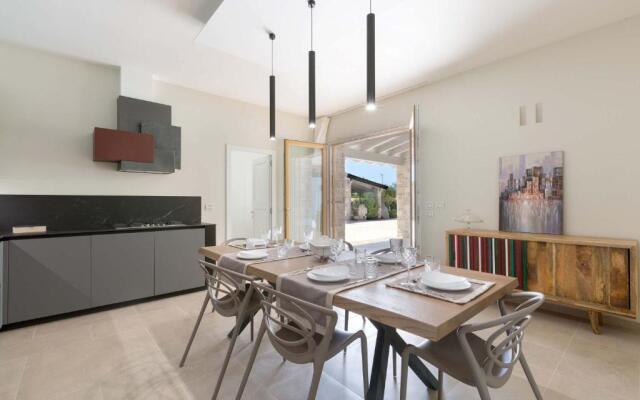 Villa Marodi' Luxury House by BarbarHouse