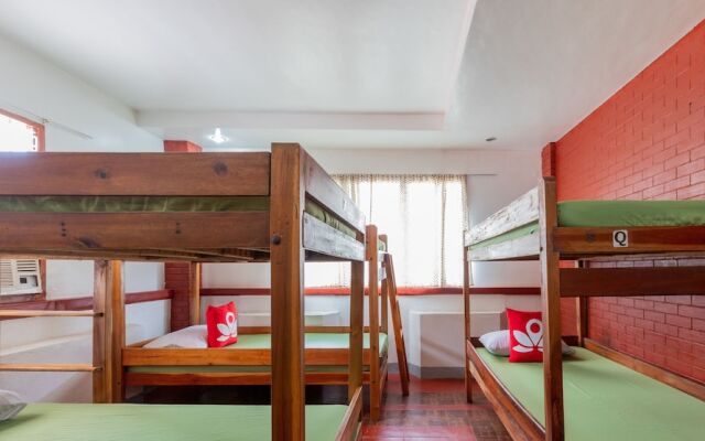 ZEN Hostel Siete Puerto Princesa