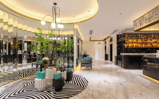 XANA Deluxe International Hotel Dongshankou Metro Station Branch