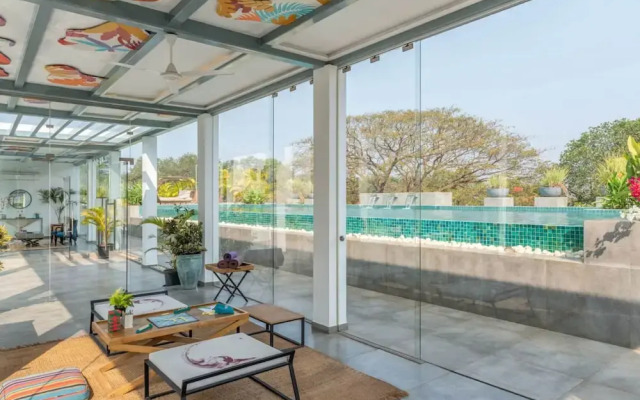 El Arbol by Hireavilla-2br w Rooftop Pool in Nerul