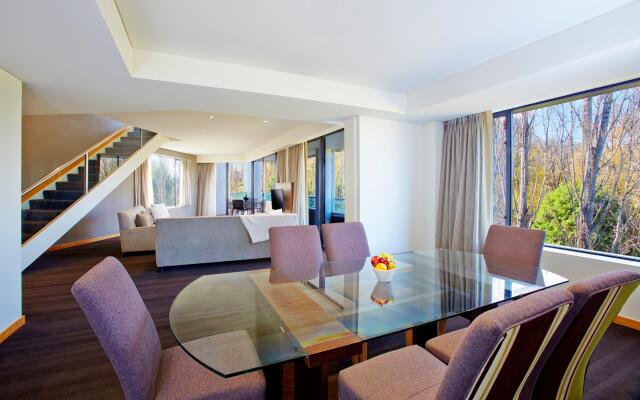 Crowne Plaza Canberra by IHG