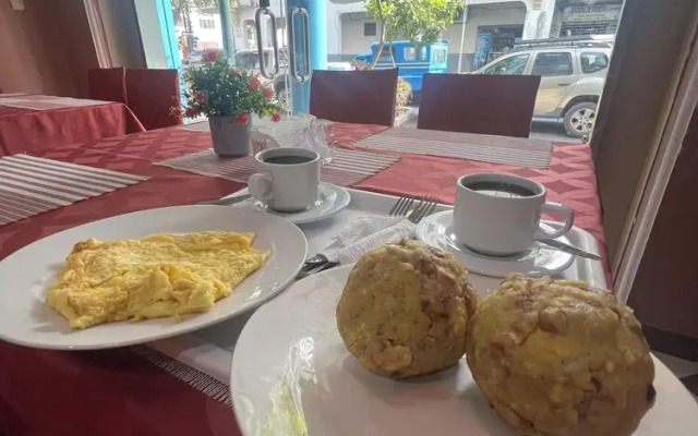 Hostal Savoy II
