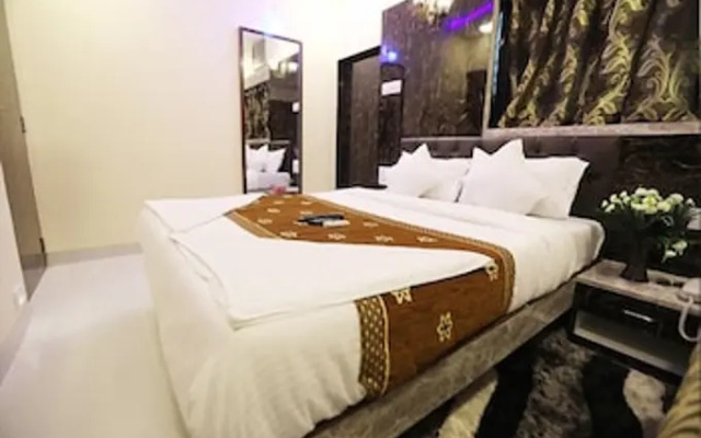 Hotel Onyx Residency