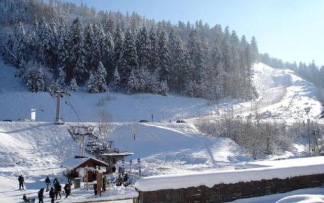 Apartment Vouille de Belle-Hutte
