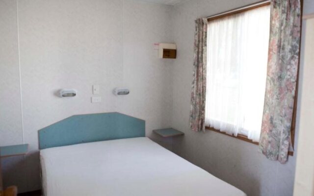 Strayleaves Caravan Park