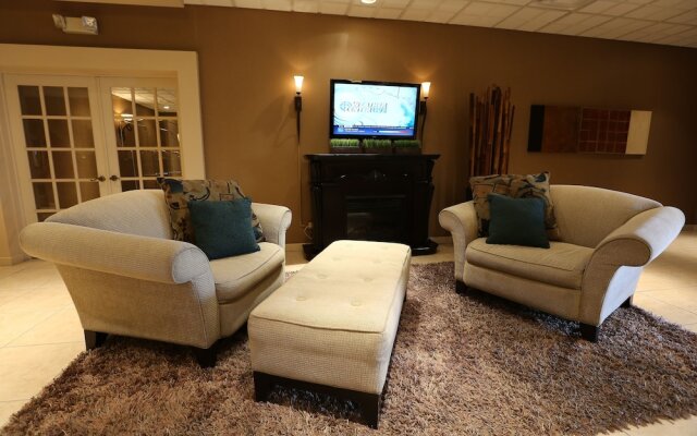 Ramada By Wyndham Midtown Grand Island
