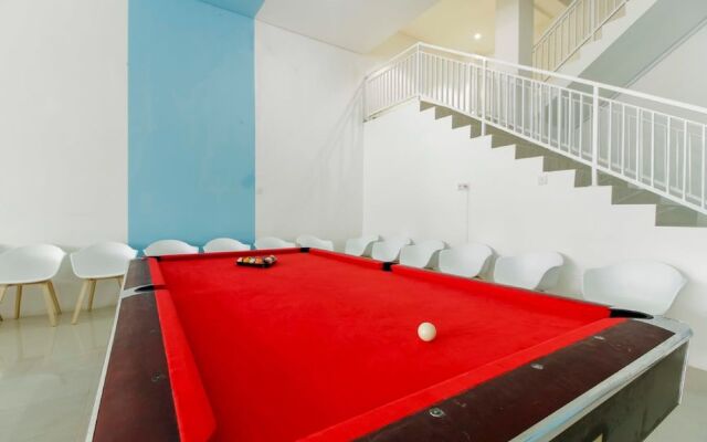 RedDoorz Plus @ Catania Soma Rajawali