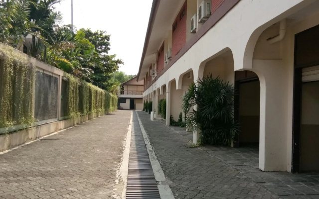 C'One Hotel Cempaka Putih