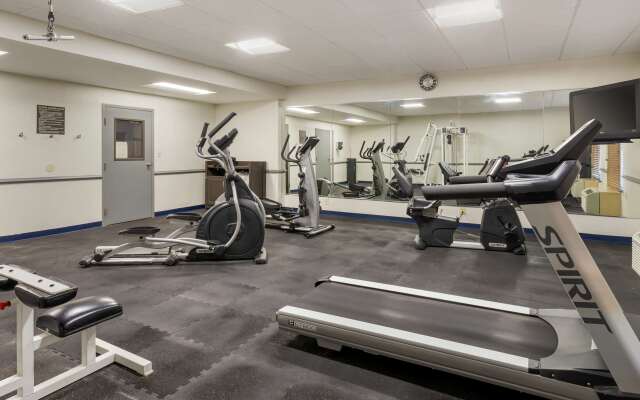 Best Western PLUS Executive Hotel