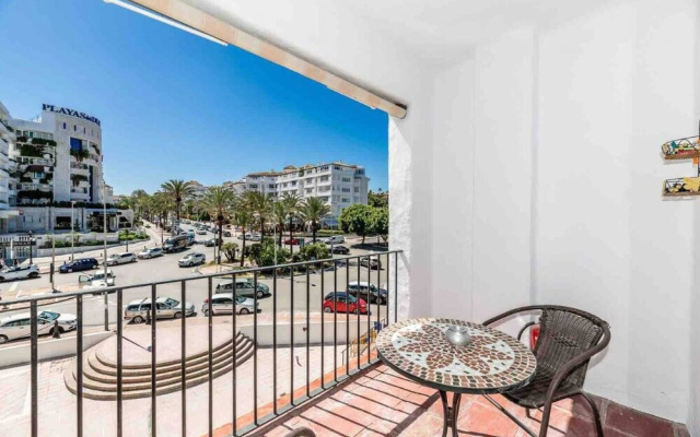 Beautiful 2 Bedrooms Apartment In Puerto Banus