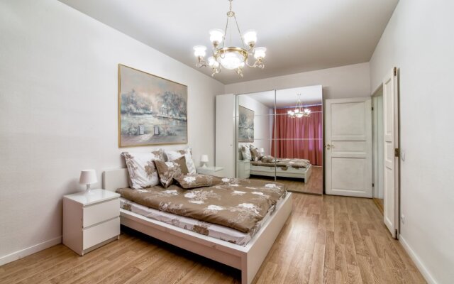 Romantic Apartment on 1-ya Tverskaya-Yamskaya 26