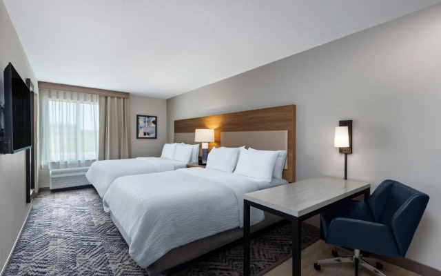 Candlewood Suites Mcpherson by IHG