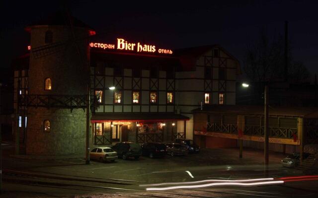 Bier Haus Hotel