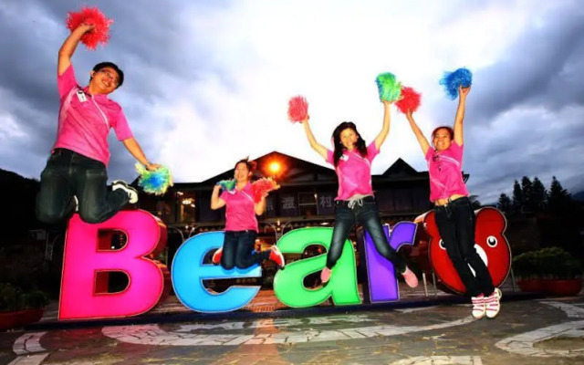 Master Bear Resort