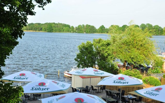 Hotel & Restaurant Müritzterrasse