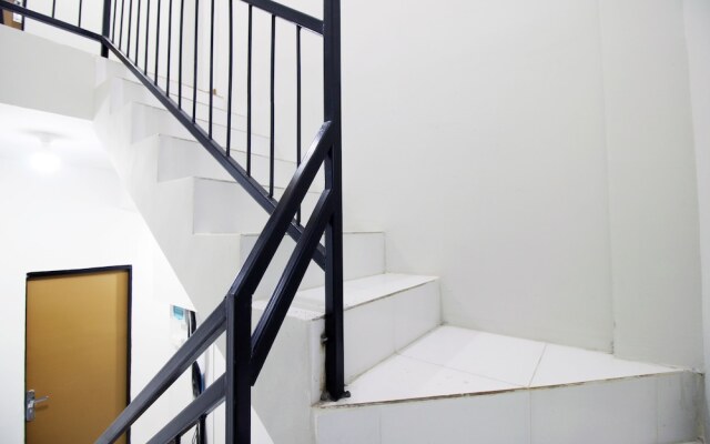 Kamar Keluarga Bandara VII Syariah