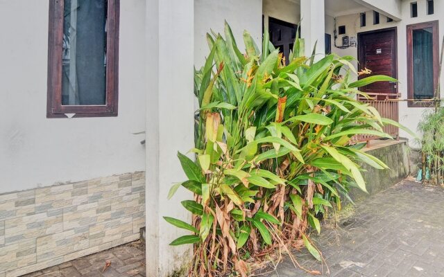 OYO 92964 Kost 99