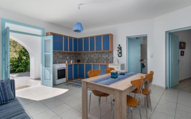 Stefania's Cycladic Apartments II