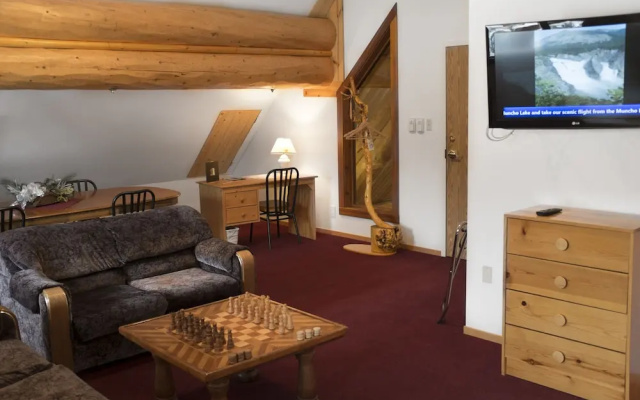Northern Rockies Lodge